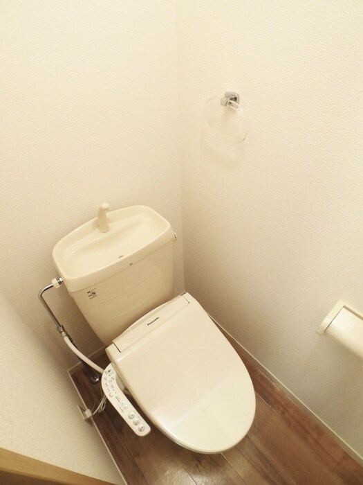 物件内観写真16　(トイレ)