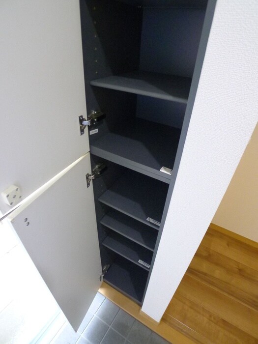 物件内観写真17　(靴箱)