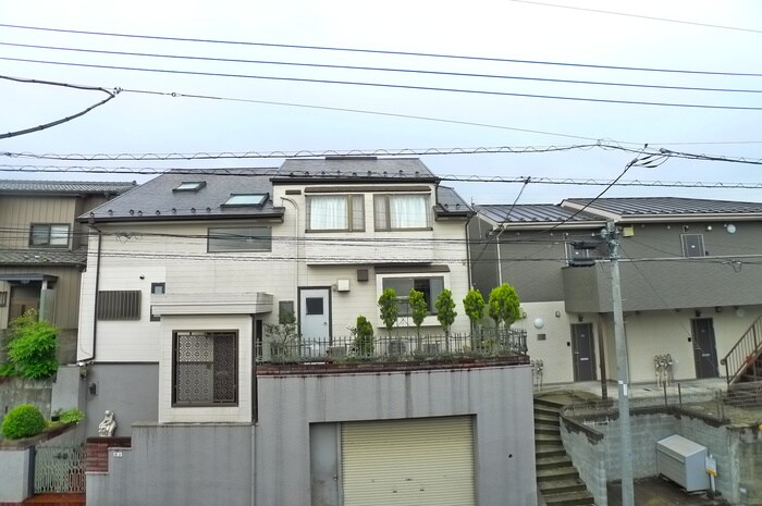 物件内観写真22　(室内からの展望)