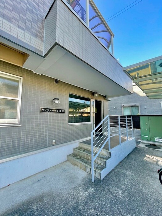 ヴィヴァーチェ浦和のエントランス部分