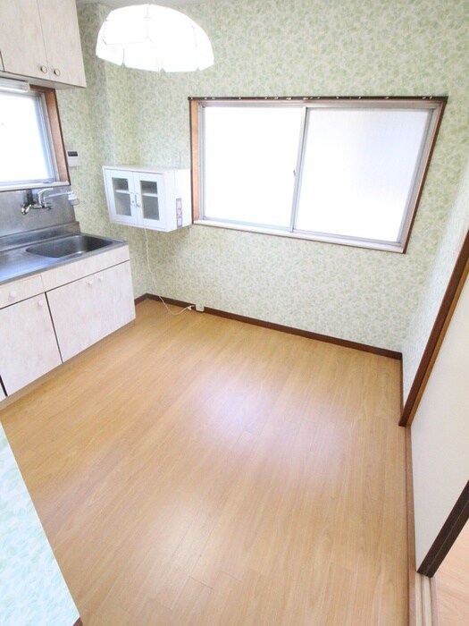 物件内観写真7　(居室)