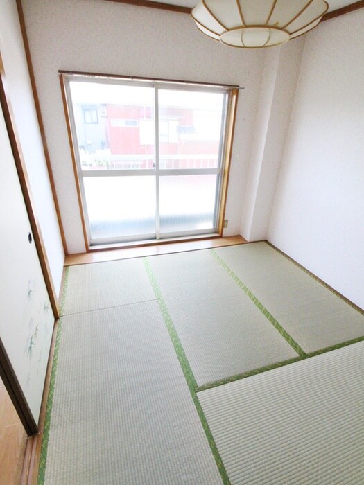 物件内観写真10　(居室)