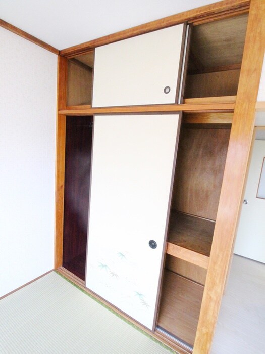 物件内観写真11　(収納)