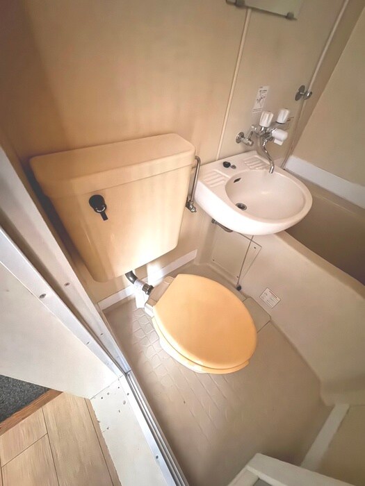 物件内観写真15　(トイレ)