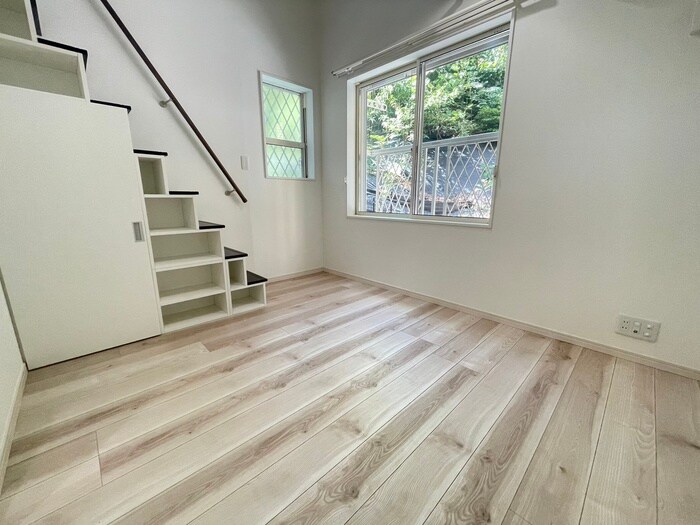 物件内観写真7　(居室)