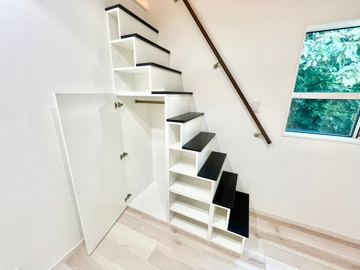 物件内観写真10　(収納)