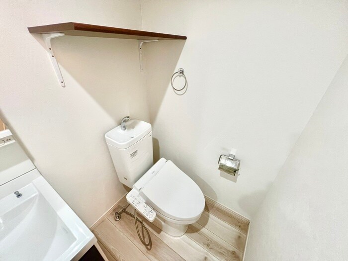 物件内観写真13　(トイレ)