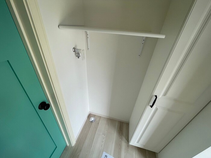 物件内観写真17　(洗濯機置場)