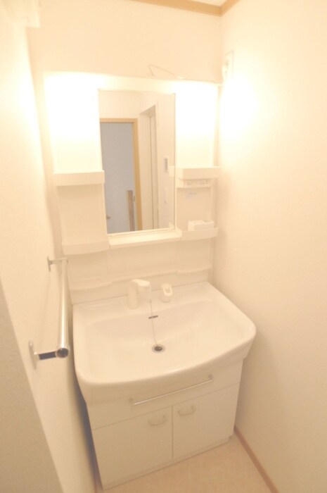 物件内観写真9　(洗面)