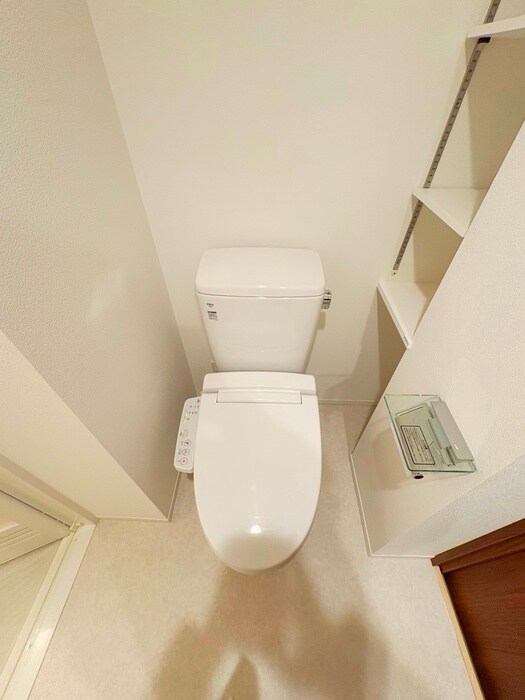 物件内観写真11　(トイレ)