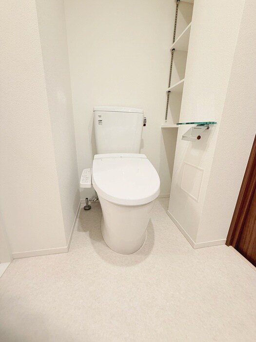 物件内観写真12　(トイレ)