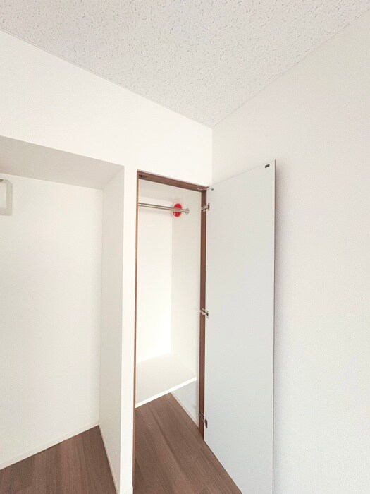 物件内観写真13　(収納)