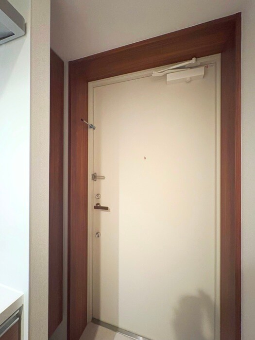 物件内観写真14　(玄関)