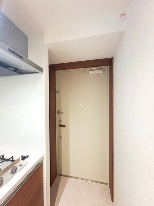 物件内観写真14　(玄関)