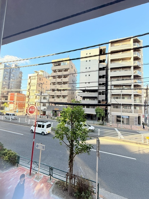 ｺﾝﾌｫﾘｱ･ﾘｳﾞ森下MUTIOの室内からの展望