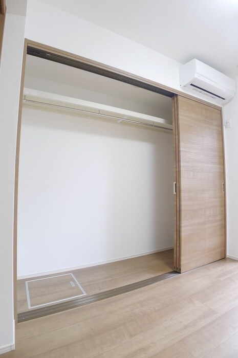 物件内観写真15　(収納)