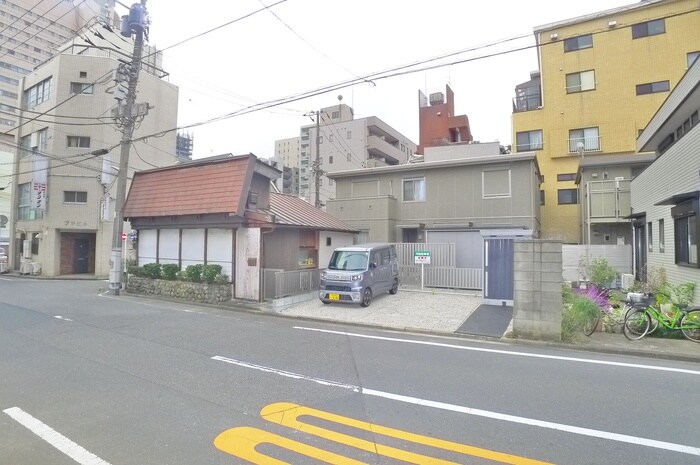 物件内観写真21　(室内からの展望)