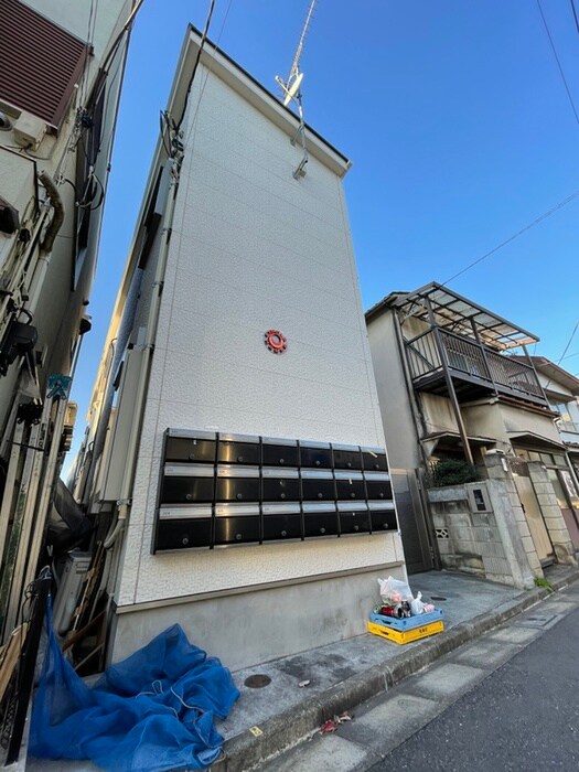 物件外観写真2　(外観写真)