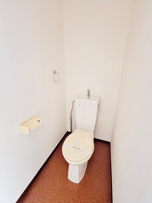 物件内観写真11　(トイレ)