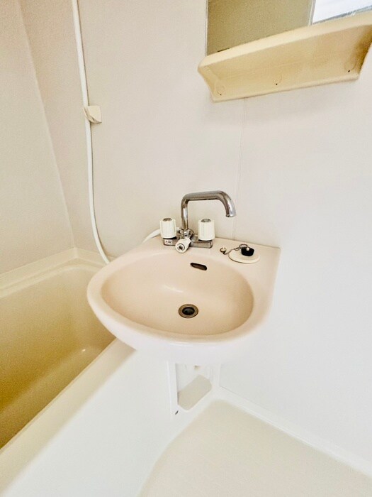 物件内観写真12　(洗面)