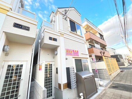 フェリススプリング外観写真