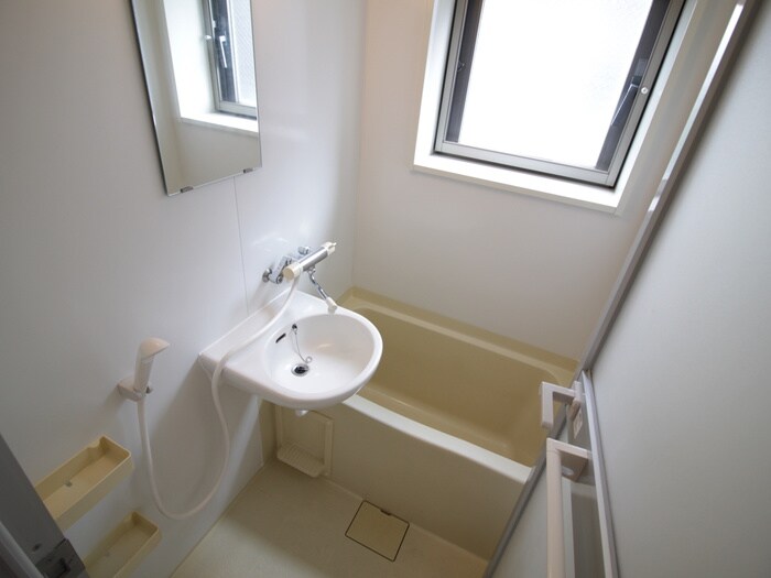 物件内観写真9　(バス／シャワールーム等)