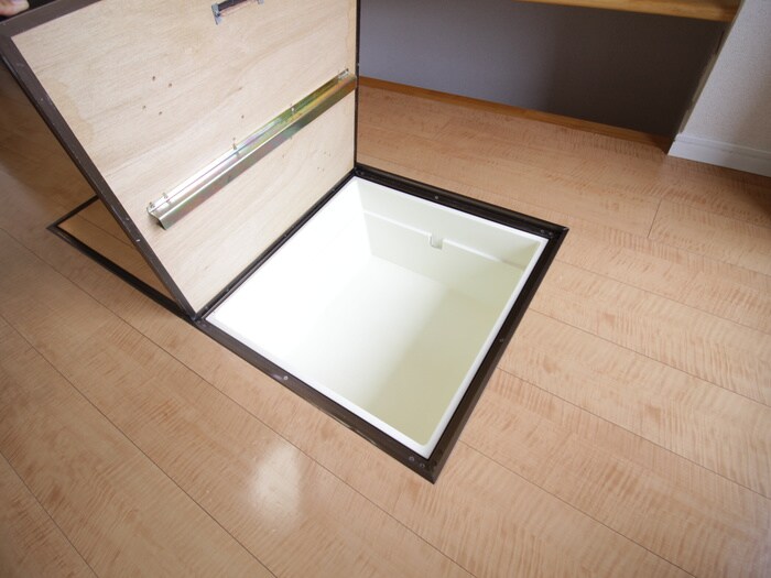 物件内観写真21　(収納)