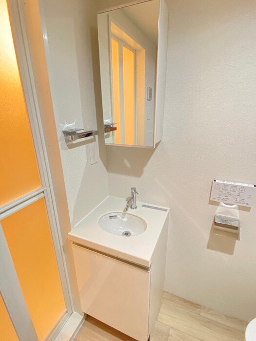 物件内観写真14　(洗面)