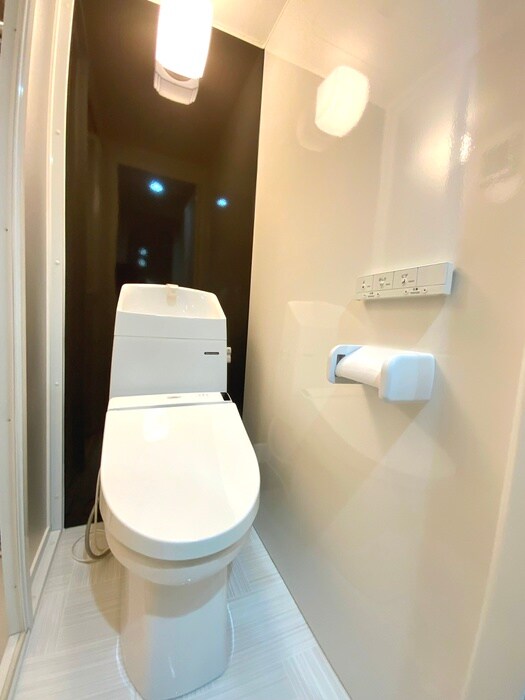 物件内観写真17　(トイレ)