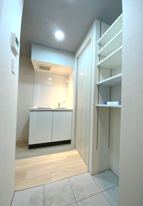 物件内観写真21　(玄関)