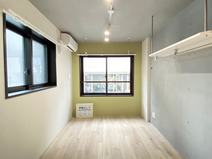 物件内観写真22　(居室)