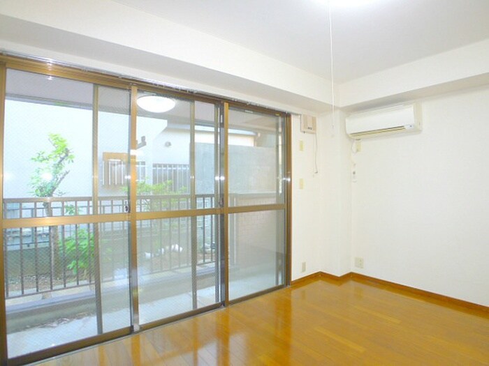 物件内観写真10　(内観写真)