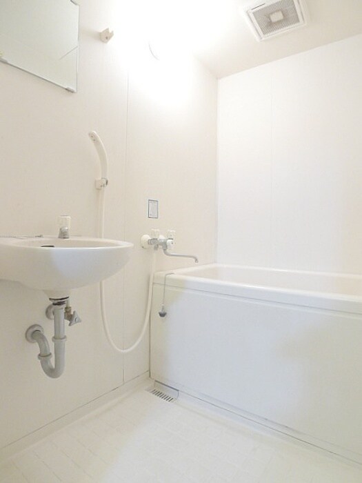 物件内観写真15　(バス／シャワールーム等)