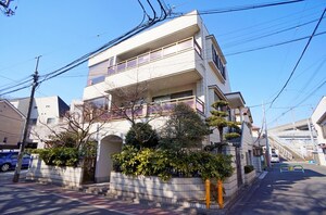 パ－クハイム外観写真