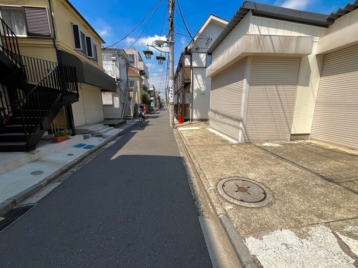 物件外観写真3　(周辺環境)