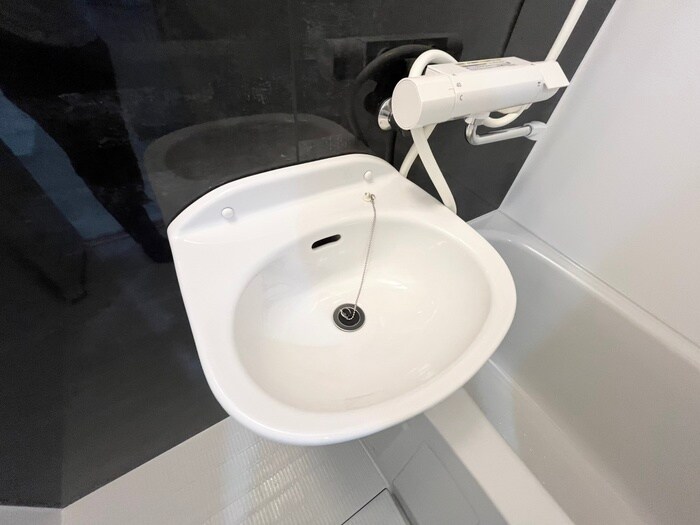 物件内観写真10　(洗面)