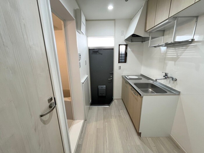 物件内観写真14　(廊下)