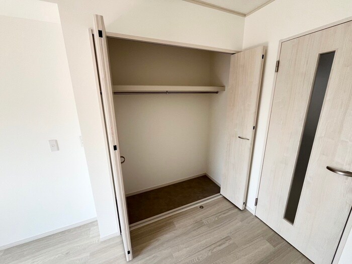 物件内観写真15　(収納)