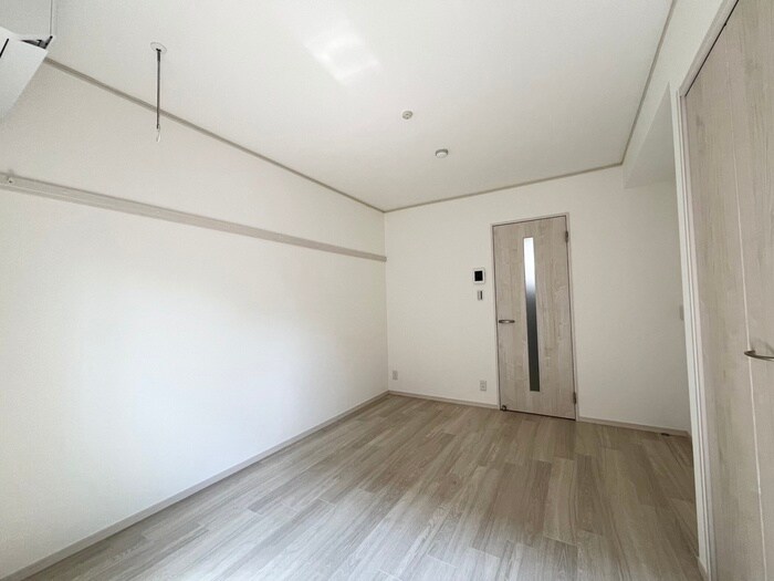 物件内観写真18　(居室)