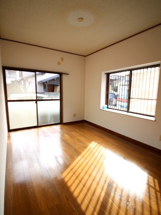 物件内観写真7　(居室)