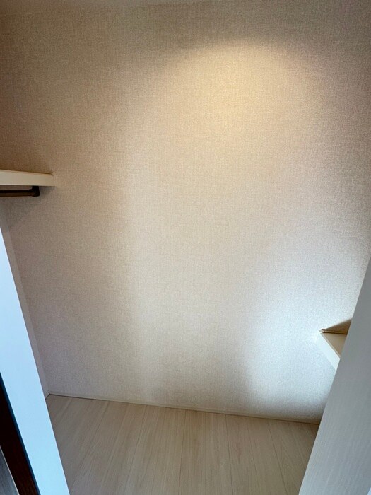 物件内観写真10　(収納)
