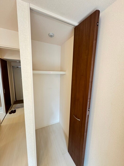 物件内観写真11　(収納)