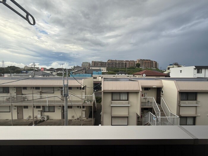 物件内観写真22　(室内からの展望)