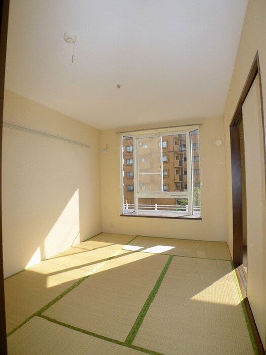 物件内観写真16　(内観写真)