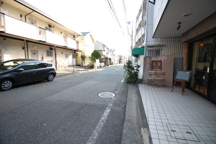 物件外観写真4　(周辺環境)