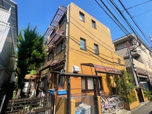 パークアベニューエステイン外観写真