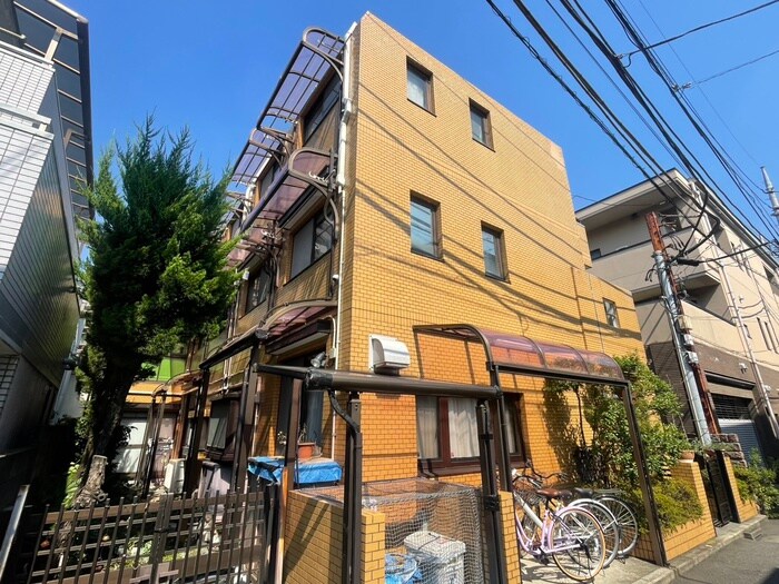 パークアベニューエステインの物件外観写真