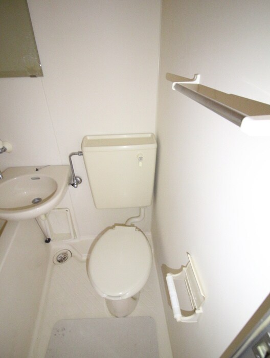 物件内観写真12　(トイレ)