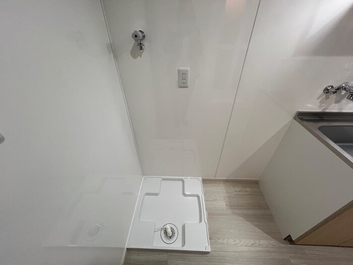 物件内観写真13　(洗濯機置場)