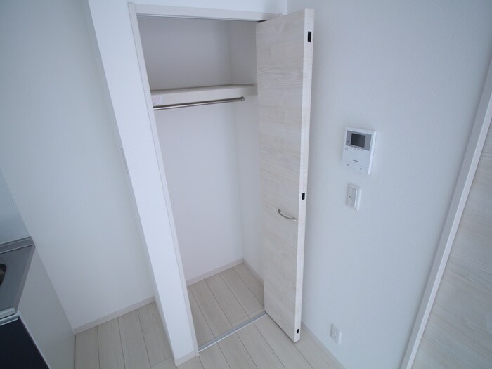 物件内観写真12　(収納)